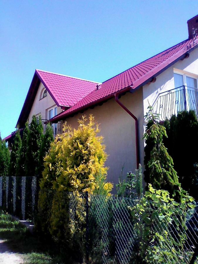 Pokoje Goscinne Jutrzenka Swarzewo Bagian luar foto