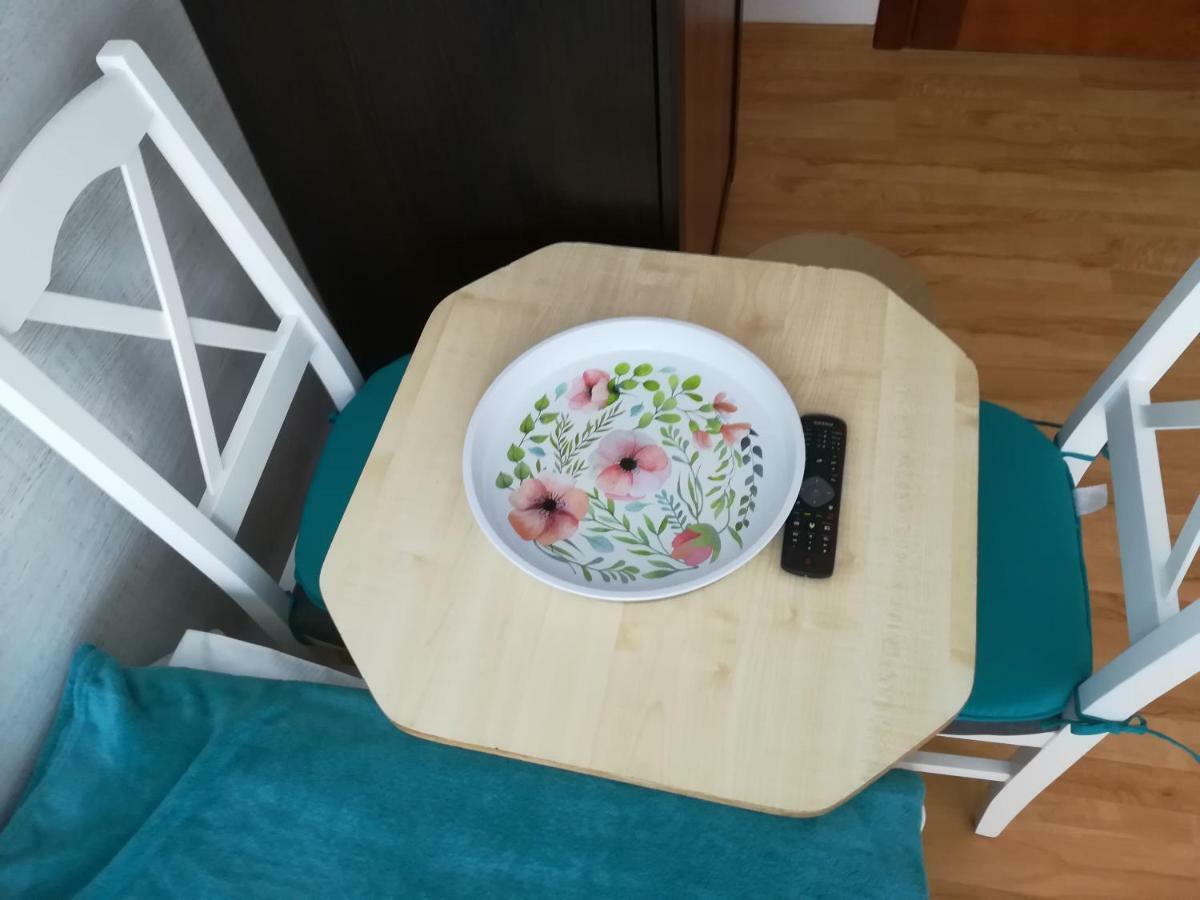 Pokoje Goscinne Jutrzenka Swarzewo Bagian luar foto